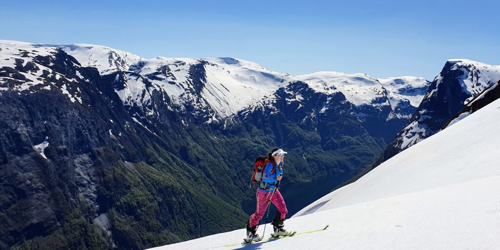 ski tur i Nærøyfjorden